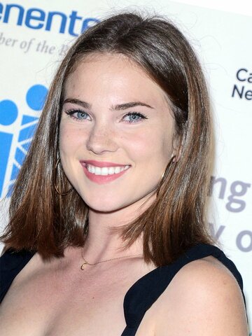 Jess Gabor Headshot
