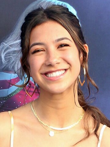 Scarlett Estevez Headshot