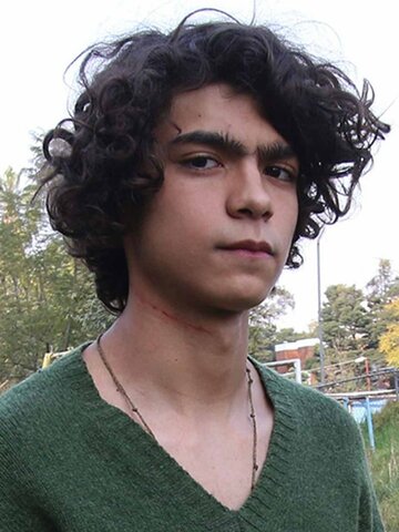 Iñaki Godoy Headshot