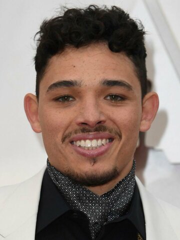 Anthony Ramos Headshot