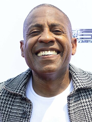 Carlos Watson Headshot