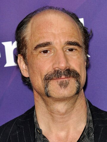 Elias Koteas Headshot