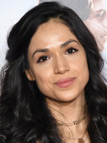 Ariana Guerra Headshot