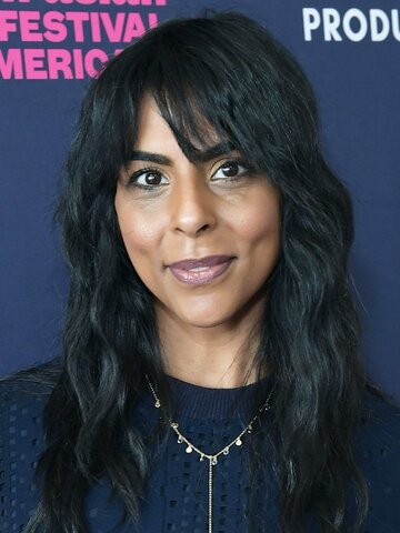 Farah Merani Headshot