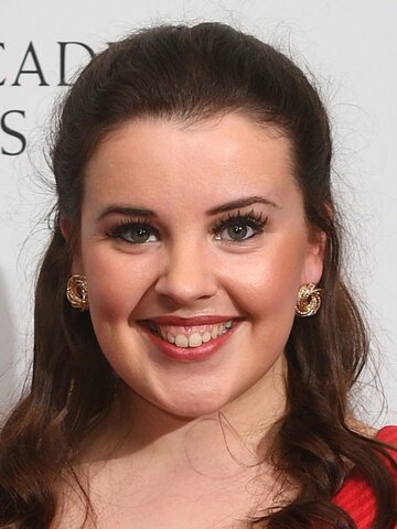 Leona Vaughan Headshot