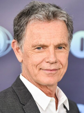 Bruce Greenwood Headshot