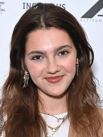 Emily Carey Headshot