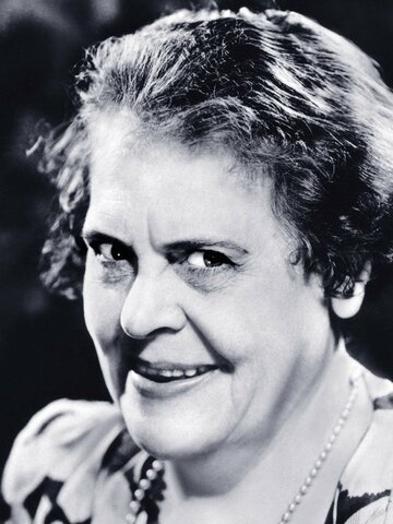 Marie Dressler Headshot