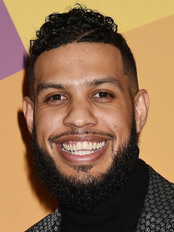 Sarunas J. Jackson Headshot