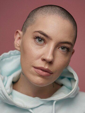 Bishop Briggs Headshot
