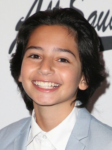 Jesse Ray Sheps Headshot