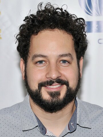 Ahmed Bharoocha Headshot