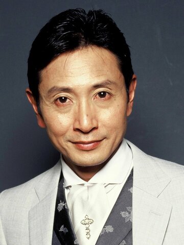 Kunihiko Mitamura Headshot