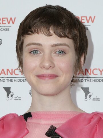 Sophia Lillis Headshot