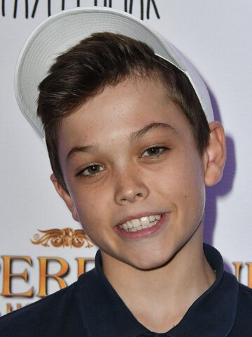 Cameron James-King Headshot