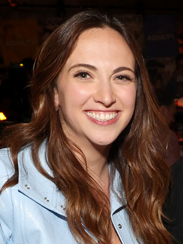 Rebecca Shaw Headshot