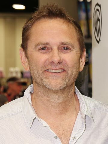 Daniel Cerone Headshot