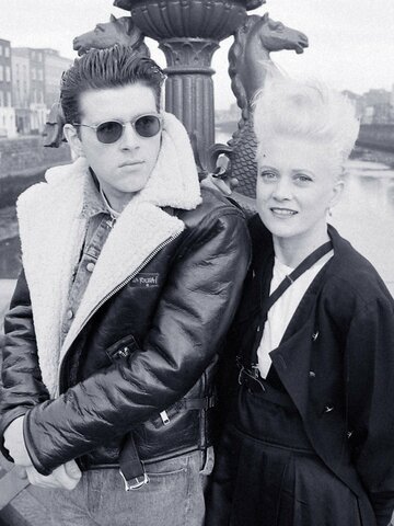 Thompson Twins Headshot