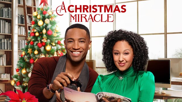 A Christmas Miracle (2019) key art