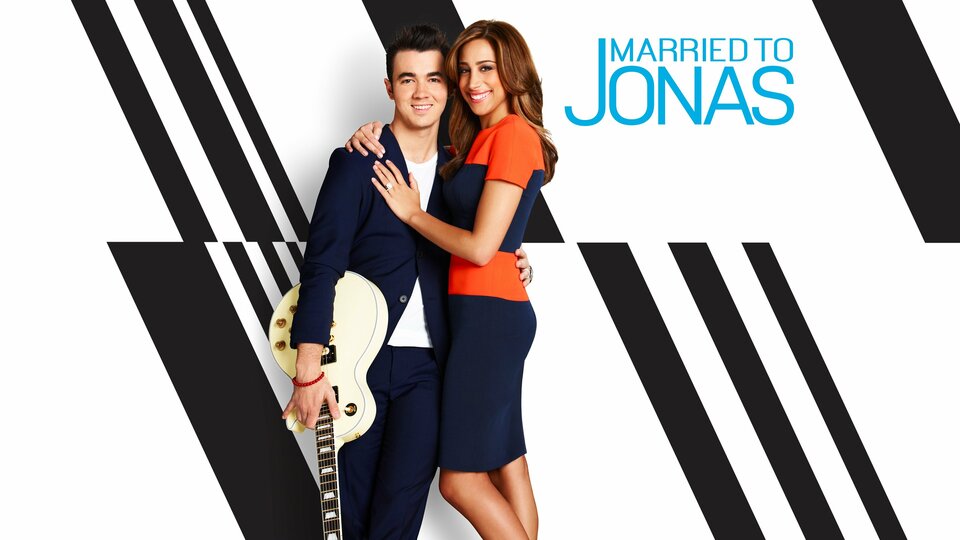 Married to Jonas - E!